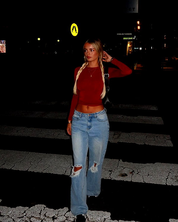 brontesheppeard instagram image archive image