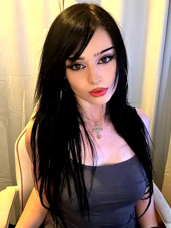 xoreniiiiii instagram image archive image