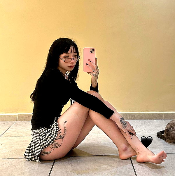 ambrzinha666 instagram image archive image