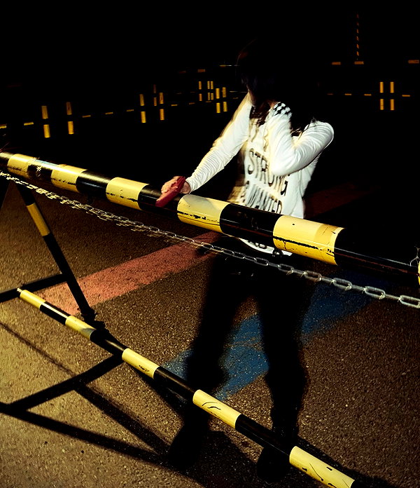 esnioughxx._y2 instagram image archive image