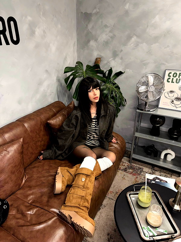 connie.01j instagram image archive image