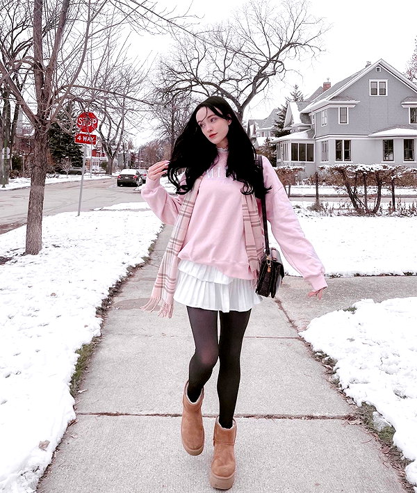 1uvgabi instagram image archive image
