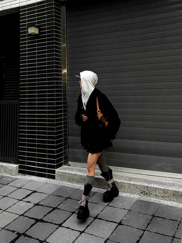 a.tinn___ instagram image archive image