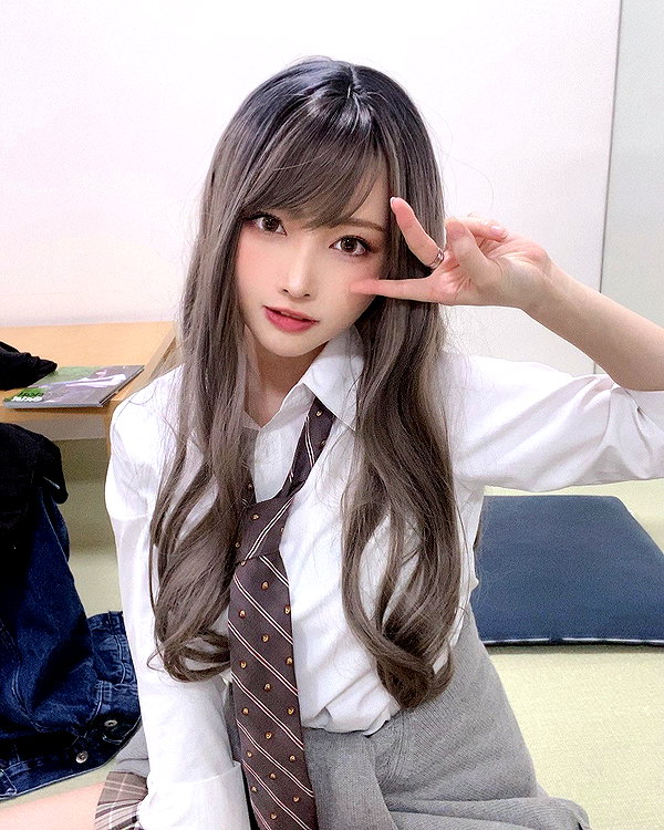 sithle011 instagram image archive image