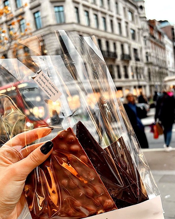 barzomer instagram image archive image