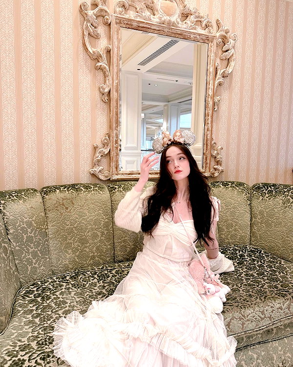 1uvgabi instagram image archive image