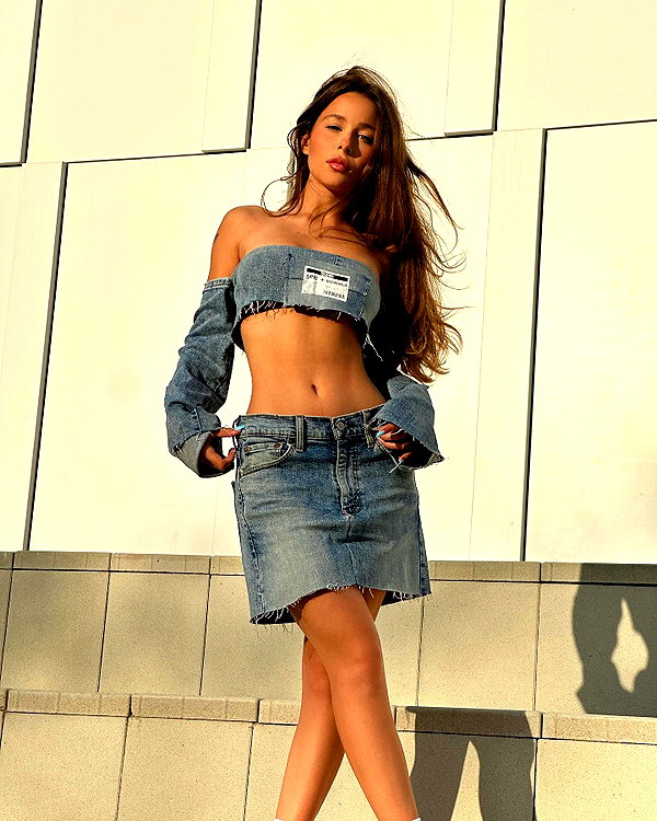 enikeeva_aliya instagram image archive image