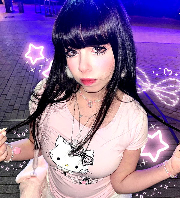 Archived image from @notchicore on Instagram