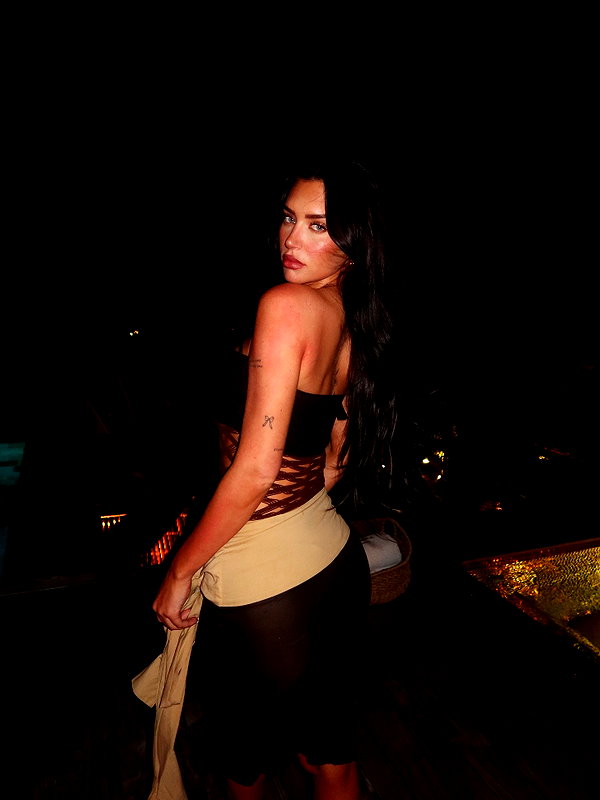 staskaranikolaou instagram image archive image