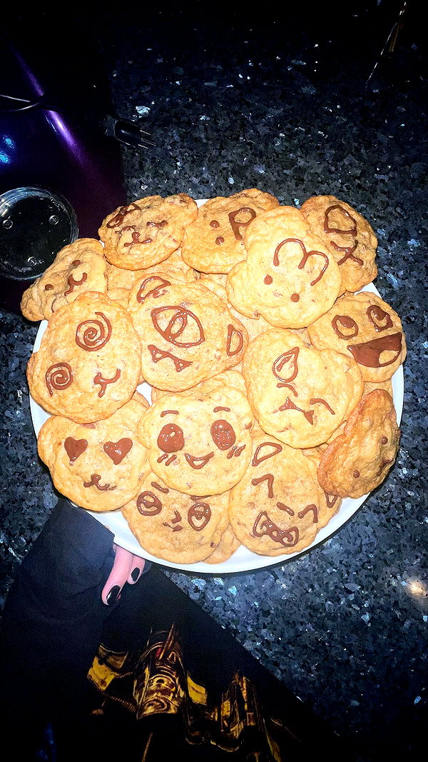 lolontlia instagram image archive image