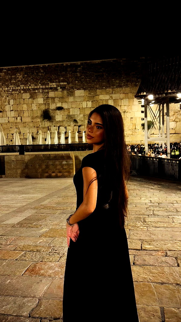 shaylee_vazana archive image