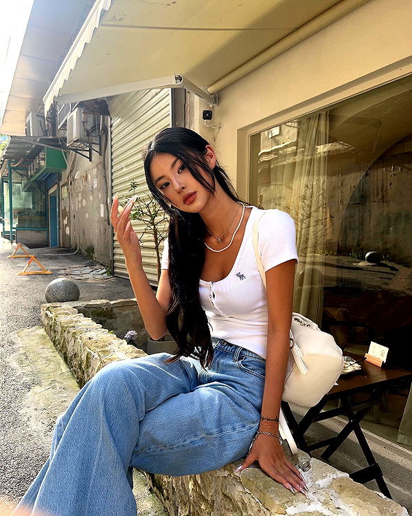ll.lu1s instagram image archive image
