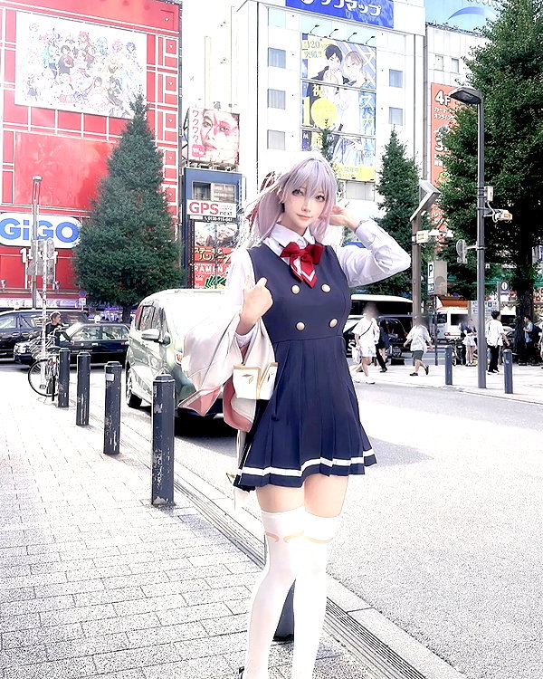 gallery_cosplayer instagram image archive image