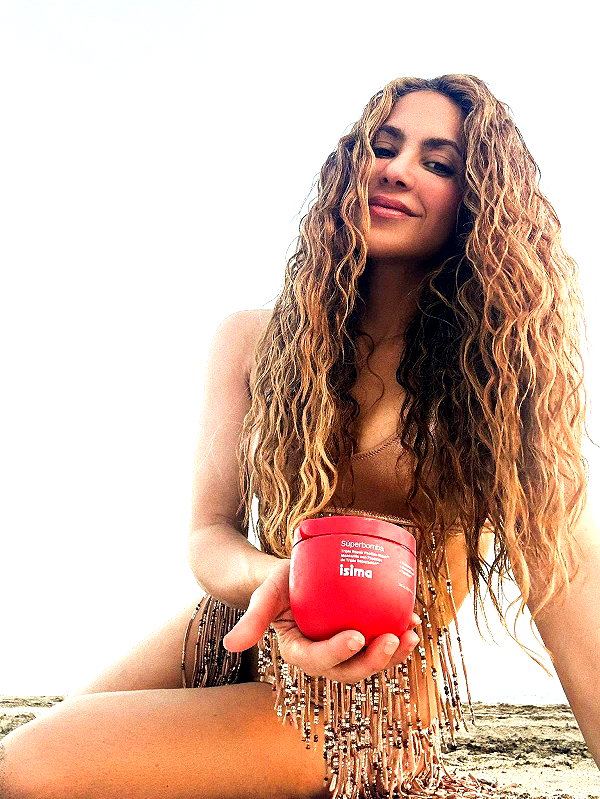 shakira instagram image archive image