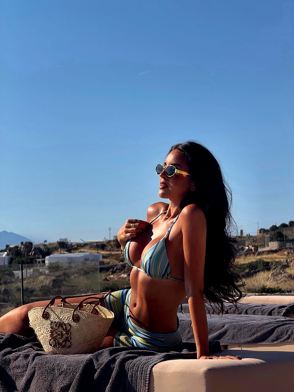 zoeliss instagram image archive image