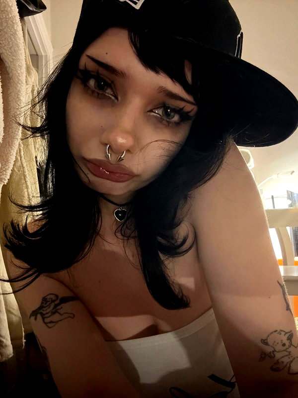 kaitfuckinglyn instagram image archive image