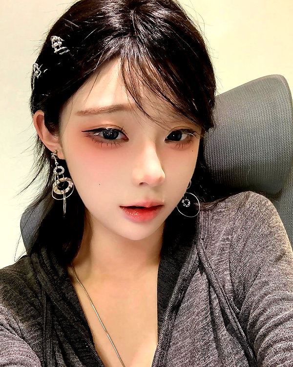 yingyinng_ instagram image archive image