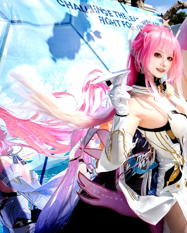 miee_cos instagram image archive image