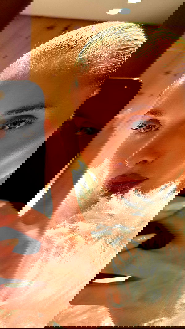 victoriaturnerr image ~ Altpins