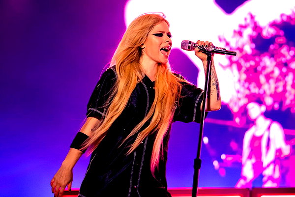 avrillavigne instagram image archive image