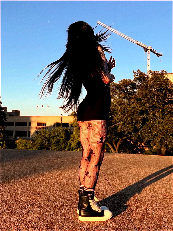 yeahimcaroline instagram image archive image