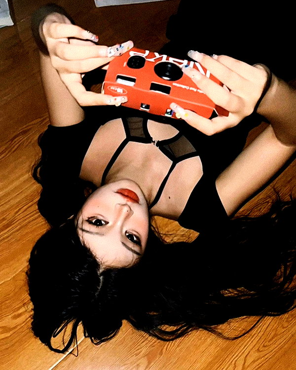 ll.lu1s instagram image archive image