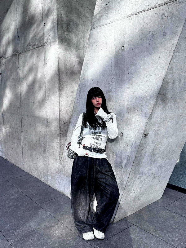 connie.01j instagram image archive image