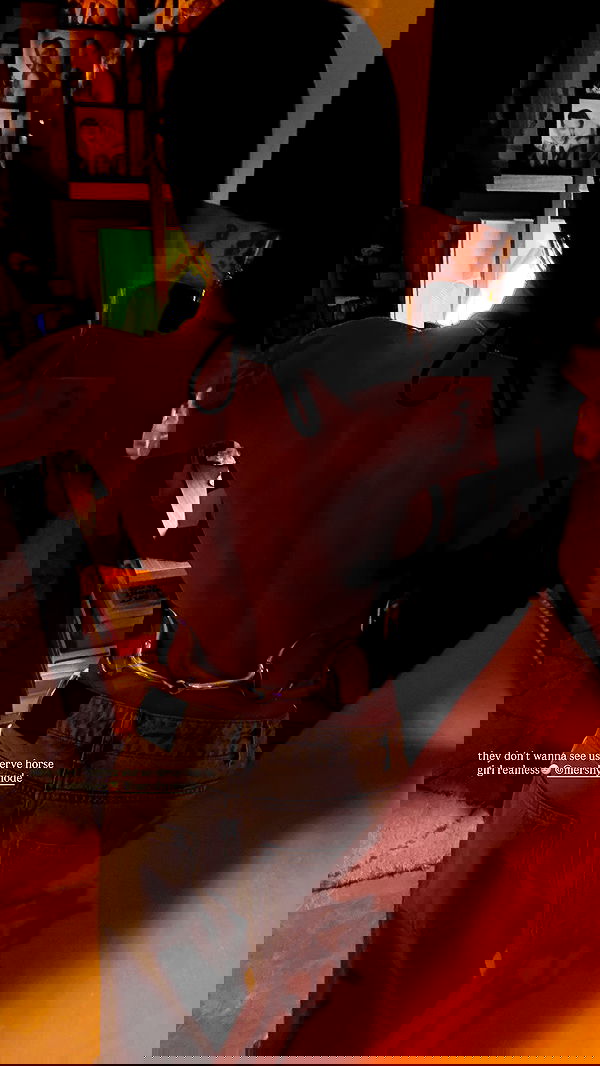 miakhalifa miakhalifa archive image