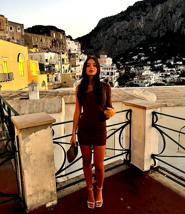 zoeliss instagram image archive image