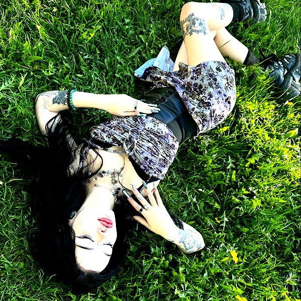 _dead__cherry_ instagram image archive image