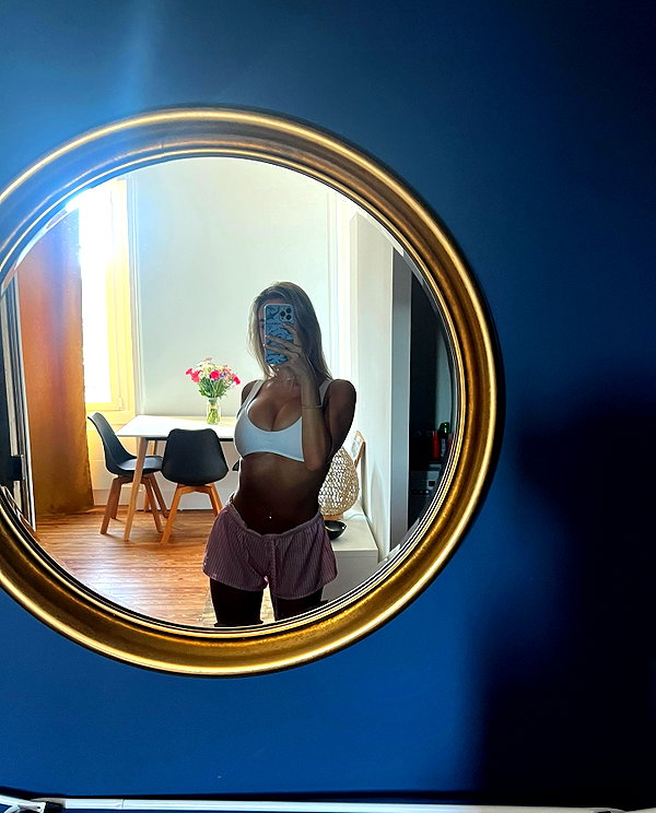 kaylasimmmons instagram image archive image