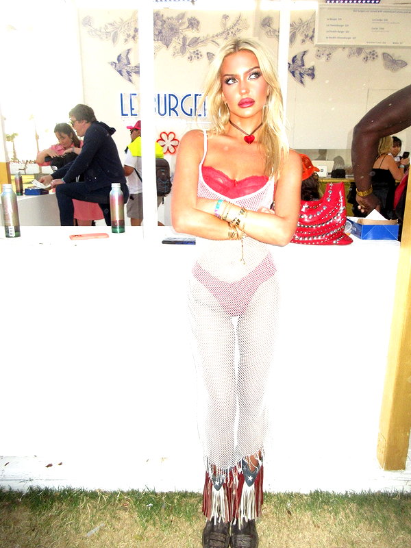 lizrrossi instagram image archive image