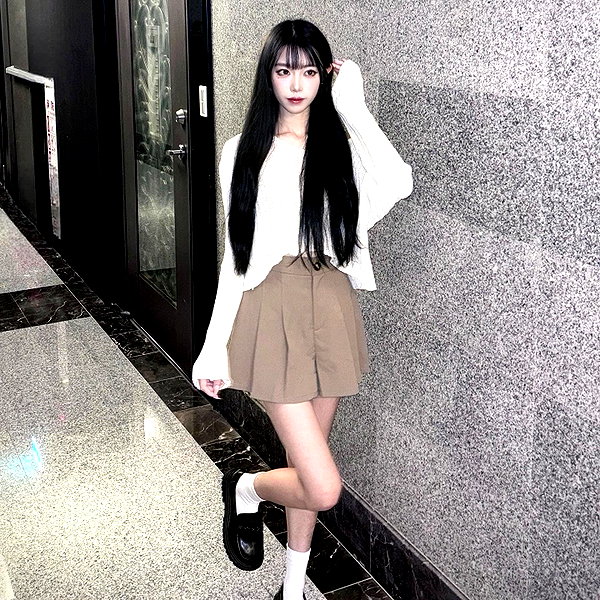 ynnu1sa instagram image archive image