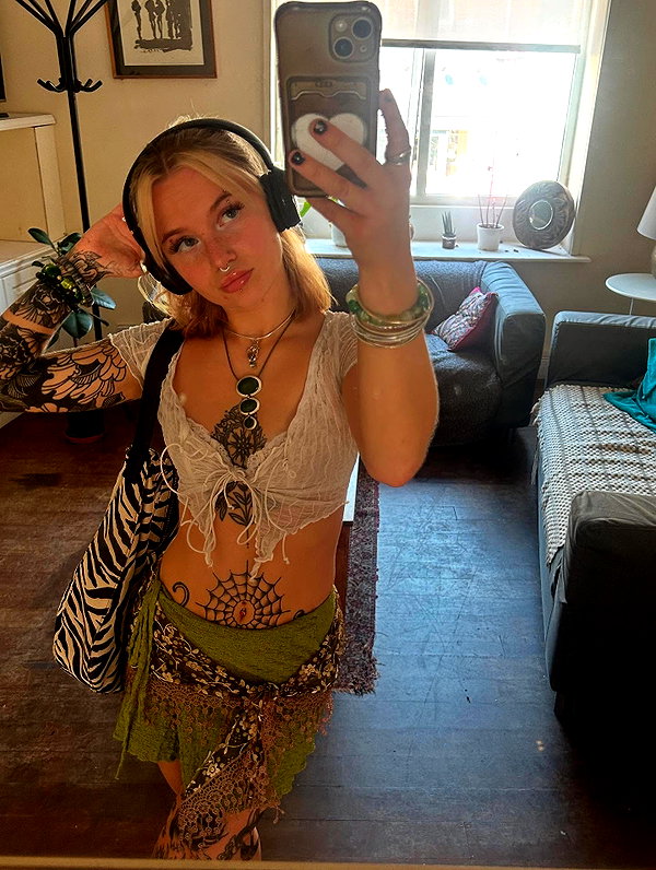 charley.chambers instagram image archive image
