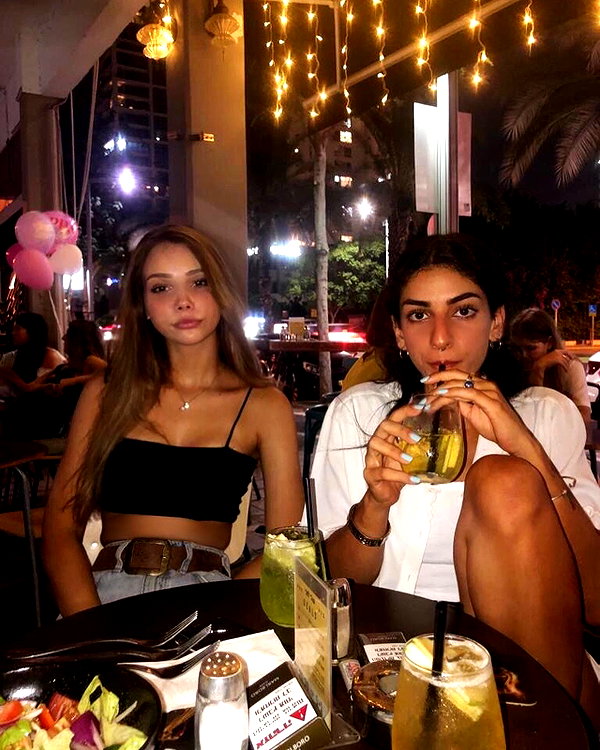 yulia.isakov instagram image archive image