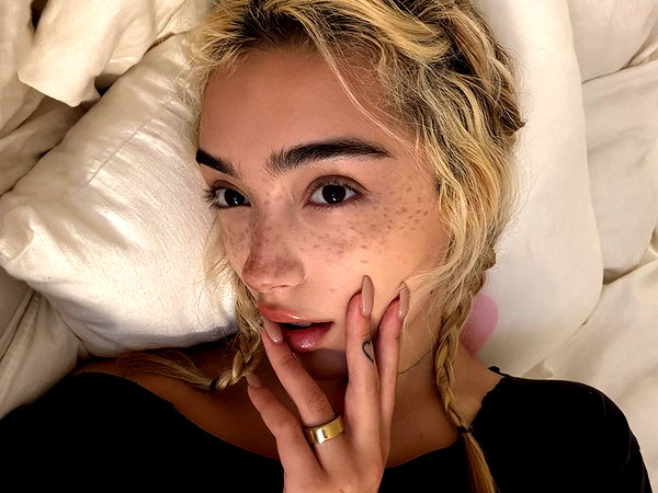 v.qx instagram image archive image