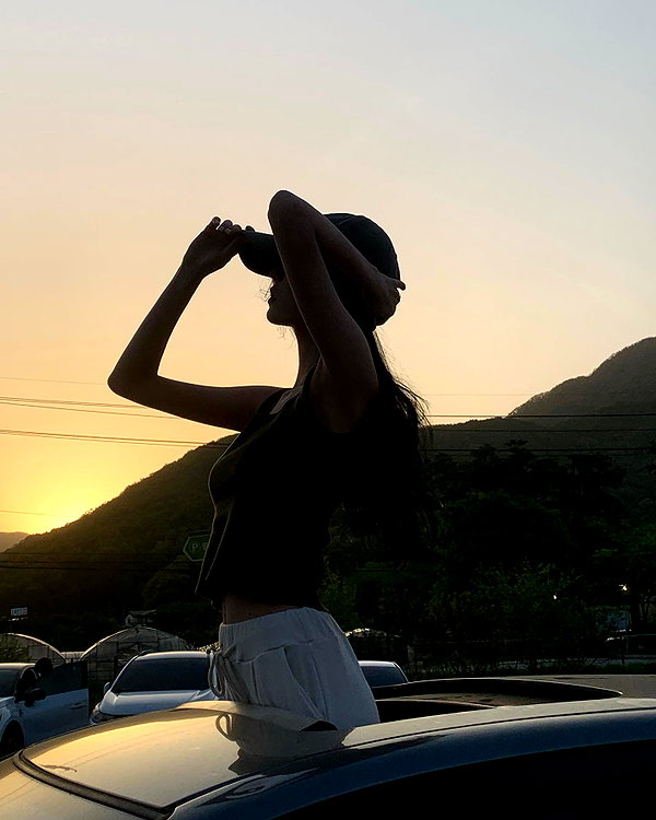 daxbin instagram image archive image