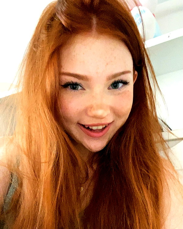 dollyemi instagram image archive image