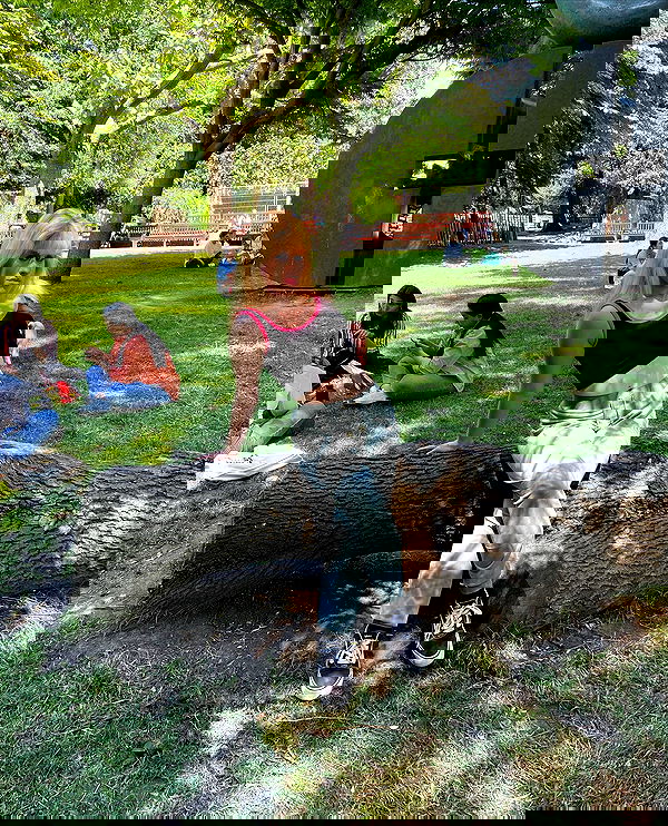 ormosheee ormosheee archive image