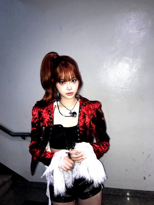 hhh.e_c.v instagram image archive image