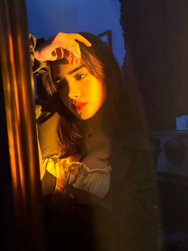 helikoous instagram image archive image