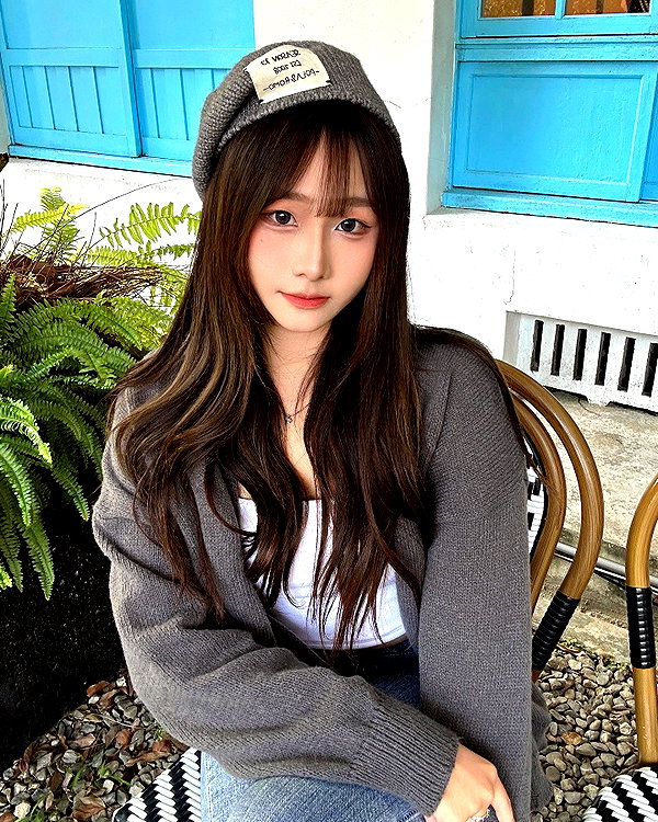 lai_931201 instagram image archive image