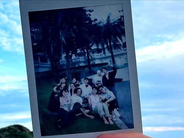 alisen.mari instagram image archive image