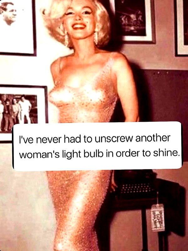 yeahimcaroline instagram image archive image