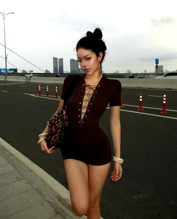 lyhythuedoxinh instagram image archive image