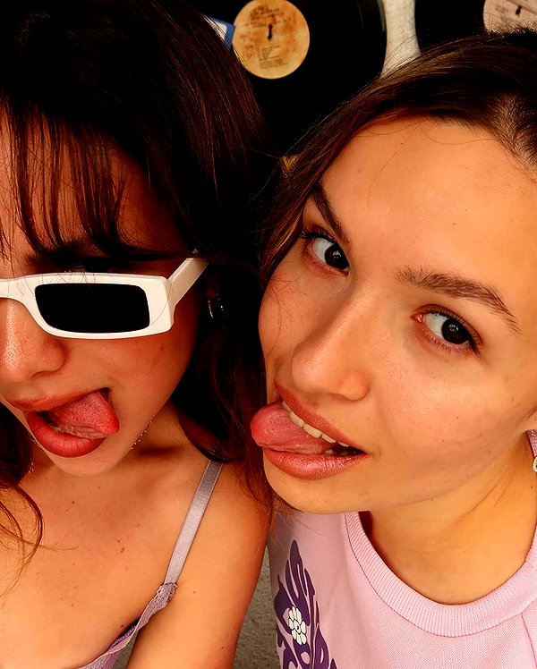 roni_thesecond instagram image archive image
