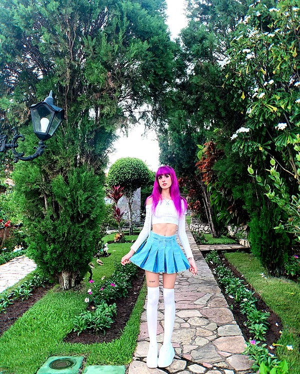 jadelaverne instagram image archive image