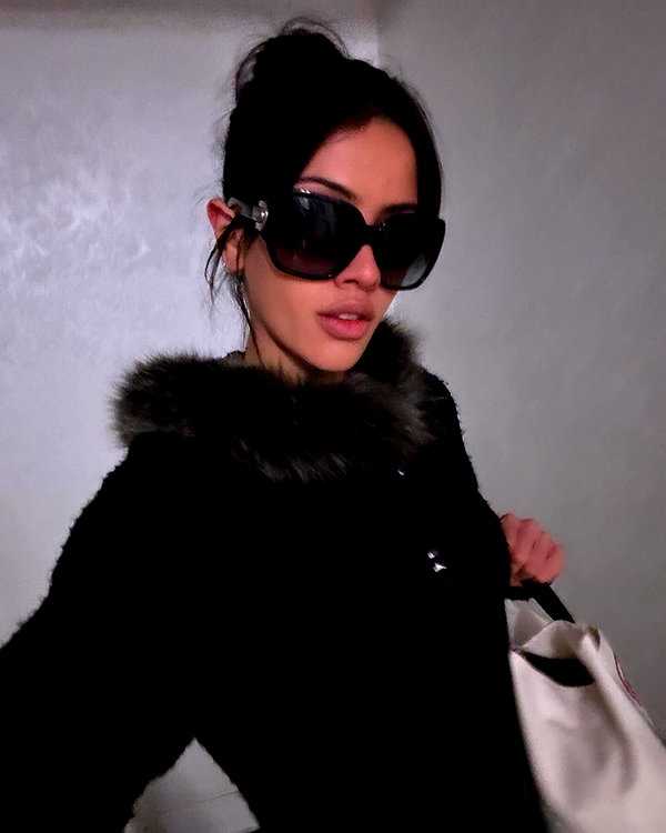 leonanaomii instagram image archive image