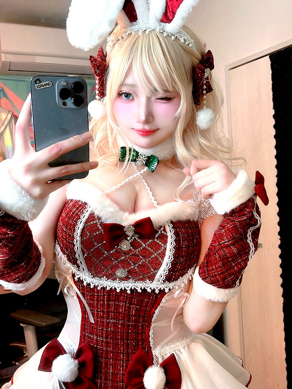 purinn_cos instagram image archive image