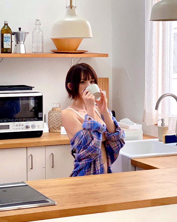 enakorin instagram image archive image